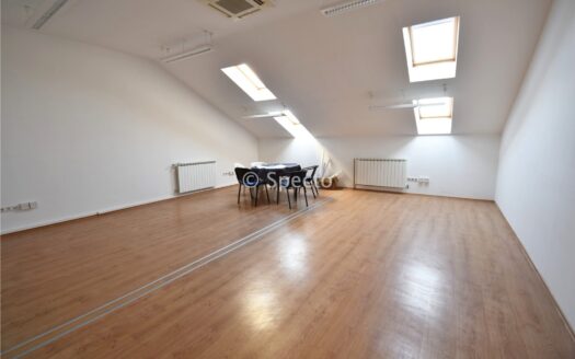 Prodaja – Poslovni prostor 150m2- Šarengradska ulica