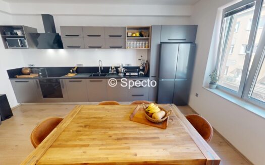 Prodaja-Stan 95m2-Vojnoviceva ulica