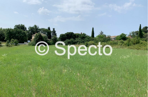 Prodaja-Građevinsko zemljište sa dozvolom 854m2-Istra