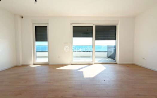 Prodaja-Stan 84m2-Makarska
