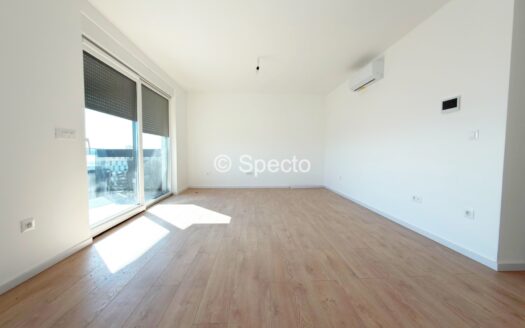 Prodaja-Stan 84m2-Makarska